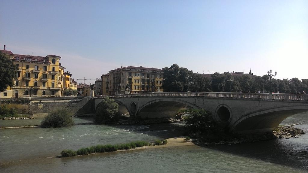 Apartamento Amami Alfredo Verona Exterior foto